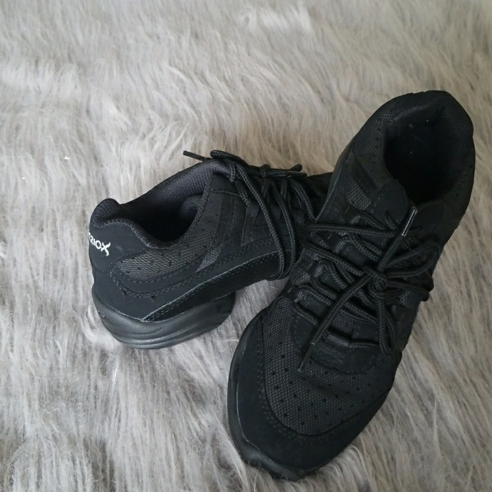 Hip hop shoes